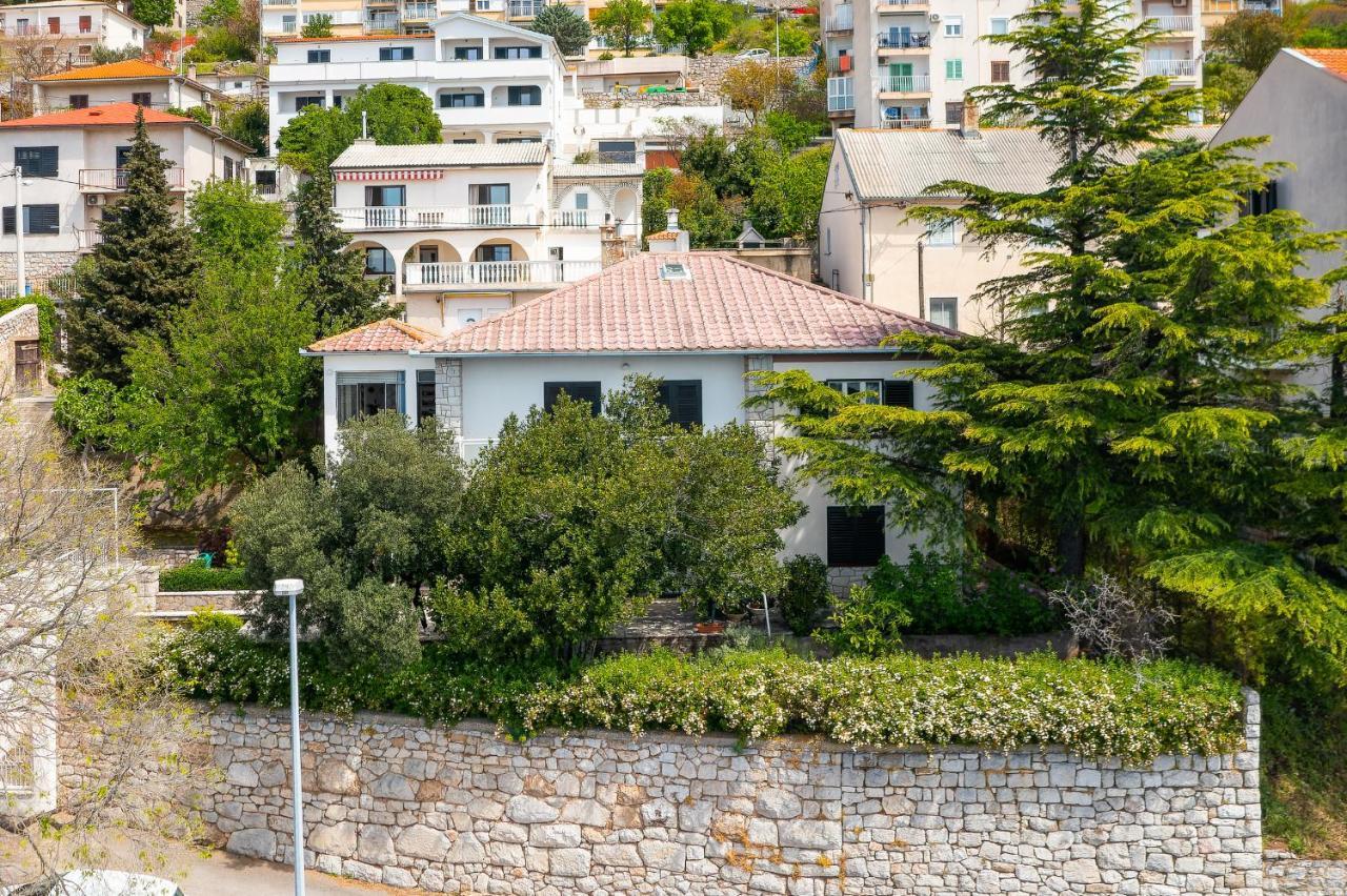 Apartments By The Beach Adela Senj Senj  Esterno foto