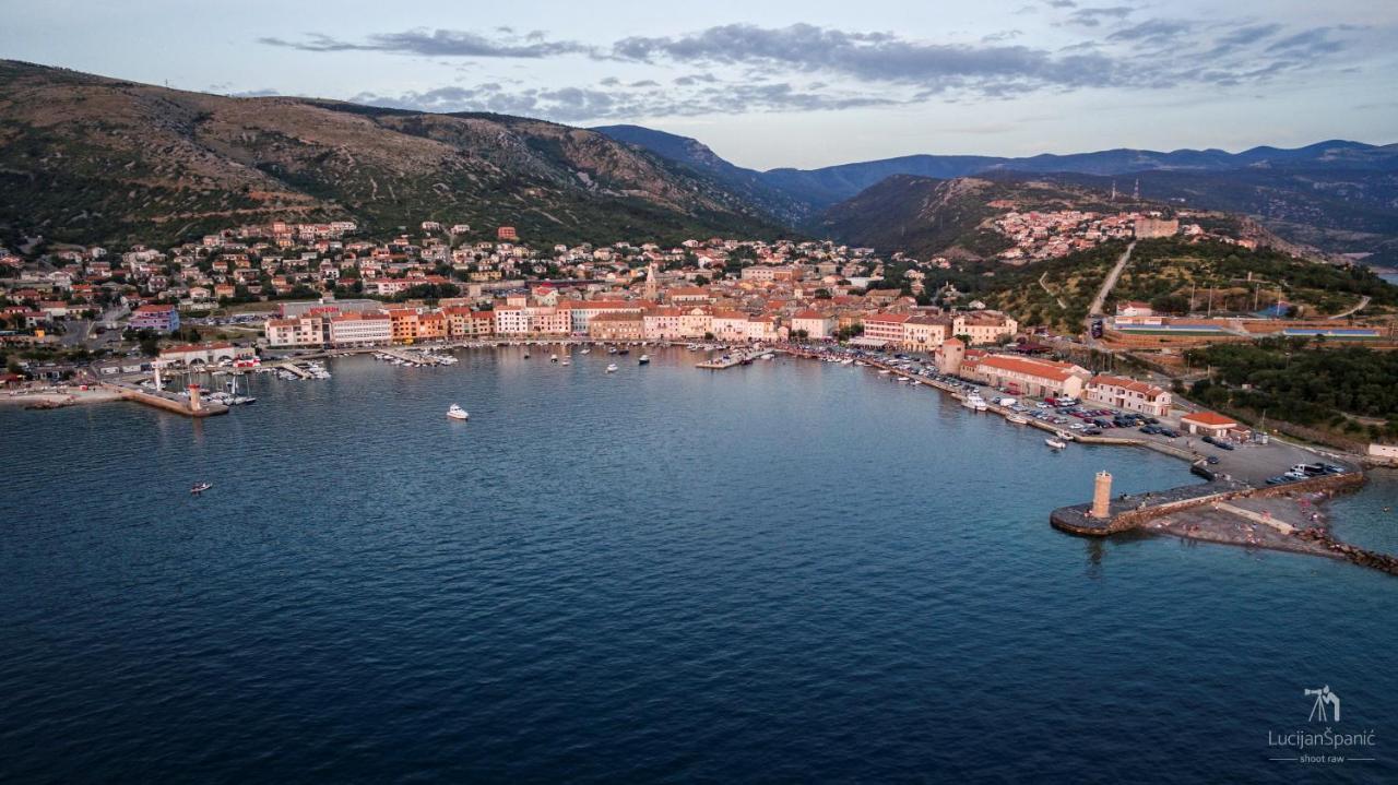 Apartments By The Beach Adela Senj Senj  Esterno foto