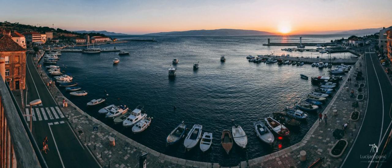 Apartments By The Beach Adela Senj Senj  Esterno foto