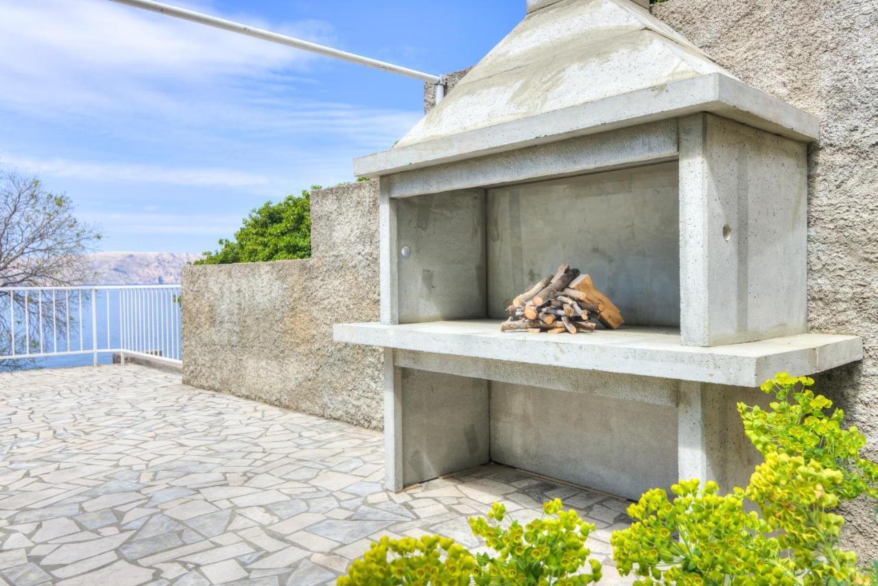 Apartments By The Beach Adela Senj Senj  Esterno foto