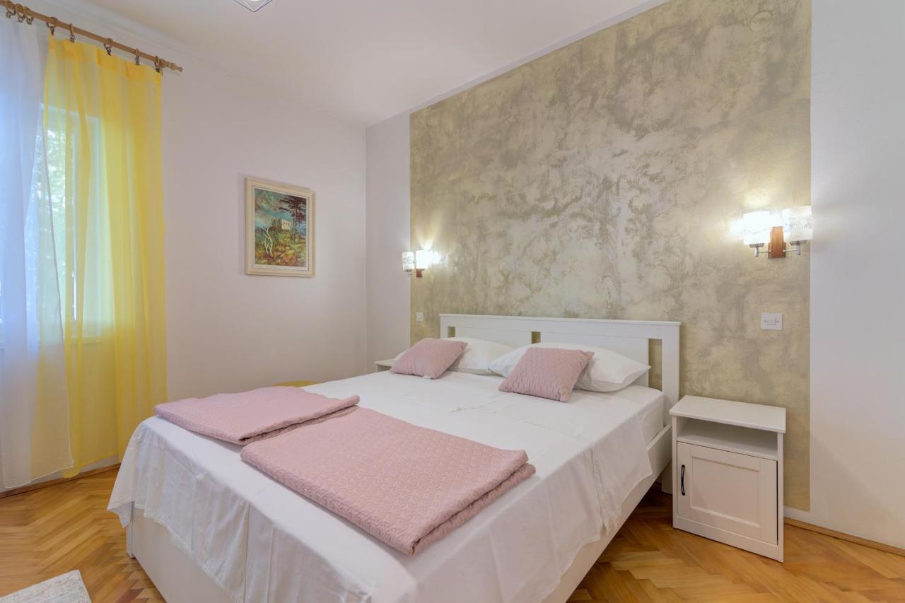 Apartments By The Beach Adela Senj Senj  Esterno foto