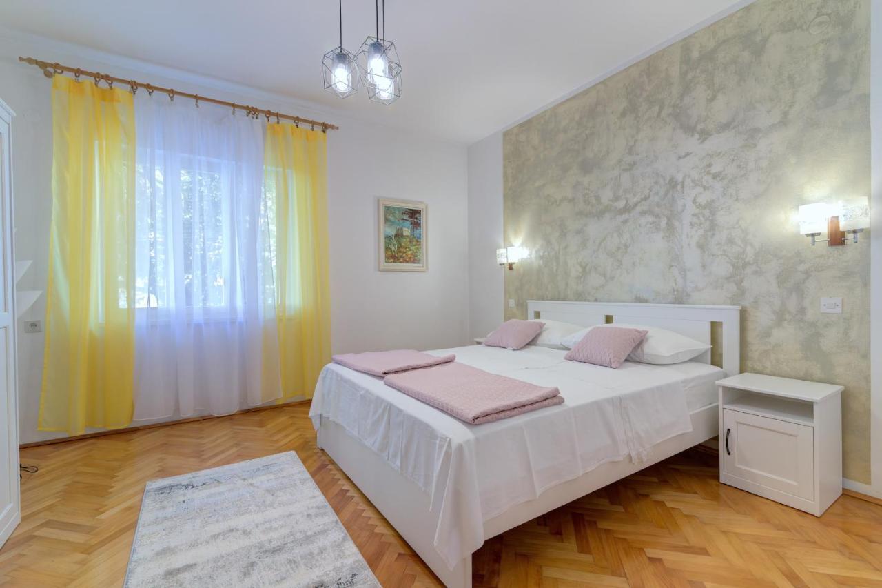 Apartments By The Beach Adela Senj Senj  Esterno foto